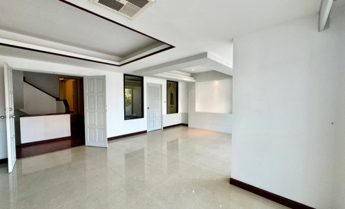 ขาย บ้าน 4 ชั้น 8 ห้องนอน 7 ห้องน้ำ จอมเทียน (2)