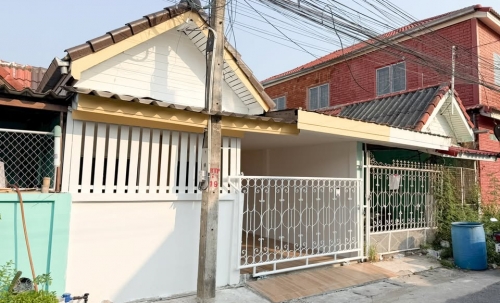 ขาย Town House 2 ห้องนอน 1 ห้องน้ำ เขาน้อย (2)