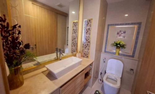 เช่า Riviera Wongamat ริเวียร่า วงศ์อมาตย์ 1 ห้องนอน วิวสระ