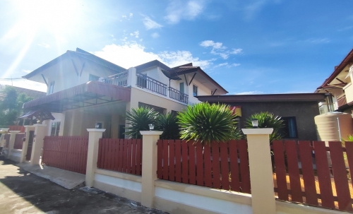 ให้เช่า บ้าน 5 ห้องนอน 4 ห้องน้ำ พัทยา