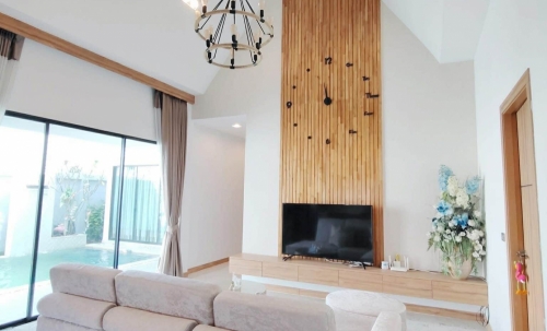 ให้เช่าพูลวิลล่า 3 ห้องนอน 4 ห้องน้ำ ทุ่งกลมตาลหมัน