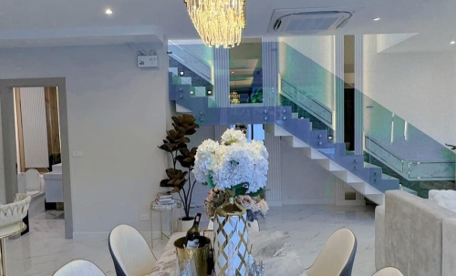 ให้เช่า Pool Villa 2 ชั้น 4 ห้องนอน 5 ห้องน้ำ ใกล้หาดจอมเทียน