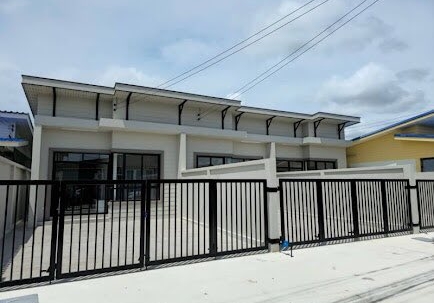 ขายบ้านทาวน์โฮมชั้นเดียว 3 ห้องนอน 3 ห้องน้ำ ซอยลับแล7 (2)