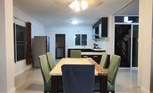 ให้เช่า บ้าน 5 ห้องนอน 4 ห้องน้ำ พัทยา