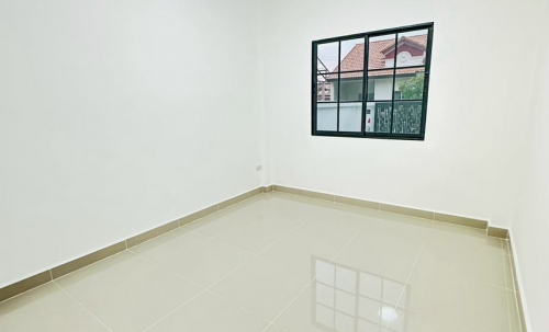 ขาย ทาวน์โฮมชั้นเดียว 2 ห้องนอน 2 ห้องน้ำ พัทยา (2)