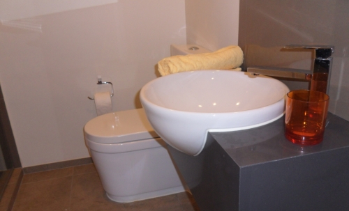 ขาย Apus Central Pattaya เอปัส พัทยากลาง  3 ห้องนอน วิวสระ (2)