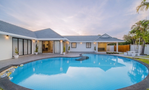 ขาย Pool Villa 3 ห้องนอน 4 ห้องน้ำ มาบประชัน (3)