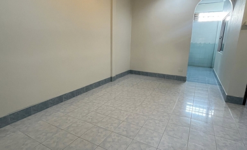 ขาย ทาวน์เฮ้าส์ 2 ห้องนอน 1 ห้องน้ำ เขาน้อย (2)