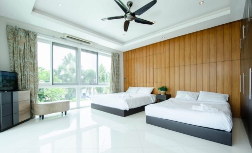 ให้เช่า Pool Villa 2 ชั้น 5 ห้องนอน 5 ห้องน้ำ จอมเทียน