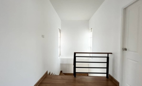 ขายบ้านแฝด 2 ชั้น 3 ห้องนอน 3 ห้องน้ำ บึงวรกิจ (1)