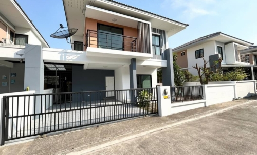 ขายบ้านแฝด 2 ชั้น 3 ห้องนอน 3 ห้องน้ำ บึงวรกิจ (1)