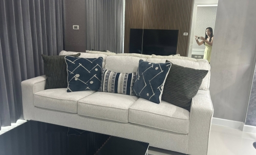 ให้เช่า Apus Condominium เอปัส คอนโดมิเนียม 1 ห้องนอน วิวสระ