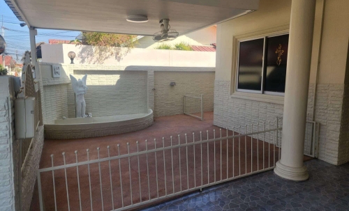 ขายทาวน์เฮาส์ชั้นเดียว 2 ห้องนอน 1 ห้องน้ำ เอกมงคล พัทยา (2)