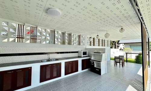 ขาย Pool Villa 5 ห้องนอน มาบประชัน (2)