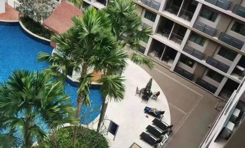 ขาย Arcadia Beach Continental Thappraya อะคาเดีย บีช คอนติเนนทอล ทัพพระยา 1 ห้องนอน วิวสระ (2)