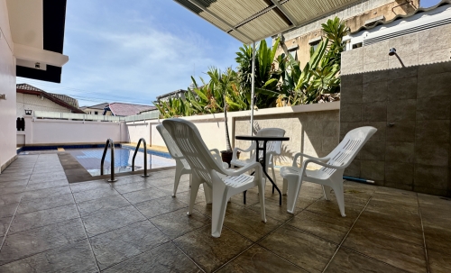 ขาย Pool Villa ชั้นเดียว 3 ห้องนอน 3 ห้องน้ำ จอมเทียน (2)