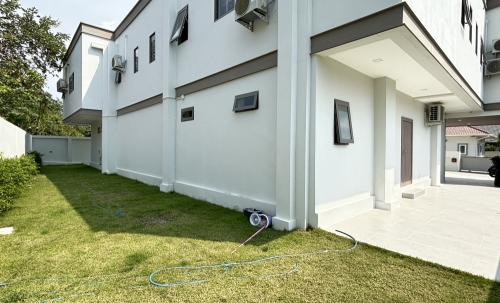 ขาย Pool Villa 2 ชั้น 7 ห้องนอน 8 ห้องน้ำ ห้วยใหญ่ (2)