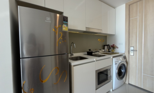 ปล่อยเช่า Riviera Jomtien ริเวียร่า จอมเทียน Studio ชั้น 15 วิวทะเล ติดเจ้าของ