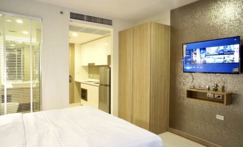 ขายพร้อมผู้เช่า Riviera Wongamat ริเวียร่า วงศ์อมาตย์ Studio วิวเมือง (3)