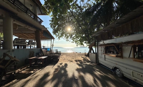 ขาย บ้านพูลวิลล่า ติดทะเล 50 เมตร หาดบ้านอำเภอ (2)