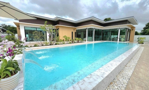 ขาย Pool Villa 3 ห้องนอน บางเสร่ (2)