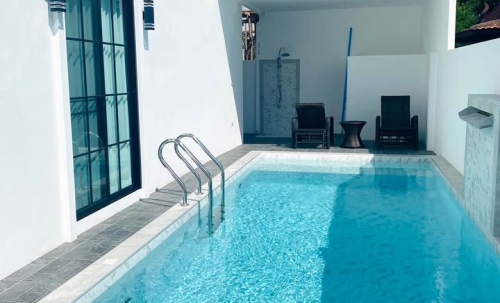 ให้เช่า Pool Villa 2 ชั้น 4 ห้องนอน 5 ห้องน้ำ ซอยสยาม