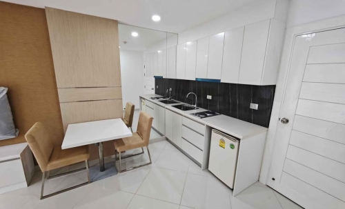 ขาย Paradise Park Jomtien พาราไดซ์ ปาร์ค จอมเทียน 1 ห้องนอน วิวสระ