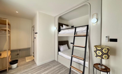 ขาย บ้านพูลวิลล่า ติดทะเล 50 เมตร หาดบ้านอำเภอ (2)