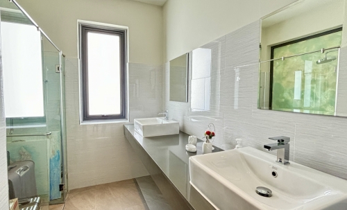 ขาย Pool Villa 2 ชั้น 4 ห้องนอน 4 ห้องน้ำ Palm Lakeside Villas ปาล์ม เลคไซด์ วิลล่า (1)