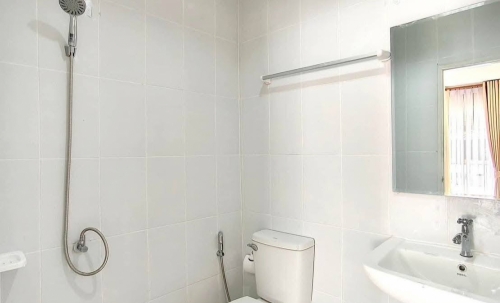 ขาย Town House 2 ชั้น 2 ห้องนอน 2 ห้องน้ำ พัทยาเหนือ (2)