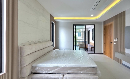 ขาย Pool Villa 2 ชั้น 4 ห้องนอน 5 ห้องน้ำ พัทยากลาง (1)