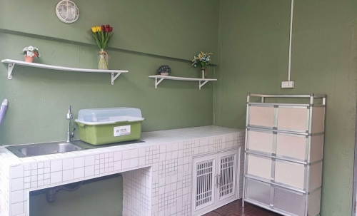 ให้เช่าทาวน์เฮ้าส์ 2 ห้องนอน ซอยบุญสัมพันธ์