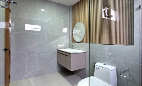 ขาย Pool Villa 2 ชั้น 4 ห้องนอน 5 ห้องน้ำ พัทยากลาง (1)