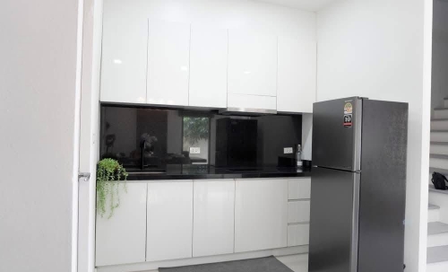 ขาย ทาวน์โฮม 3 ชั้น 4 ห้องนอน 3 ห้องน้ำ พัทยา (3)