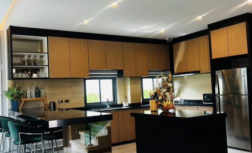 ขายพร้อมผู้เช่า Pool Villa 2 ชั้น 4 ห้องนอน 4 ห้องน้ำ ห้วยใหญ่ (2)