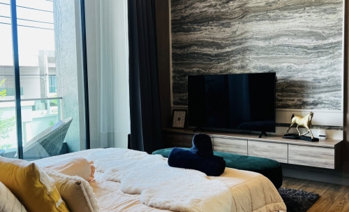 ขายพร้อมผู้เช่า Pool Villa 2 ชั้น 4 ห้องนอน 4 ห้องน้ำ ห้วยใหญ่ (2)