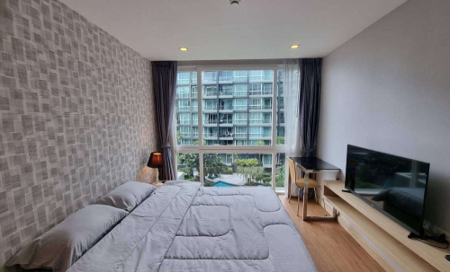 ปล่อยเช่ารายปี Apus Condo เอปัส คอนโด พัทยากลาง  1 ห้องนอน ชั้น 4 วิวสระ