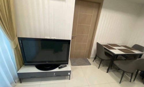 เช่า อาคาเดียคอนติเนนตัล