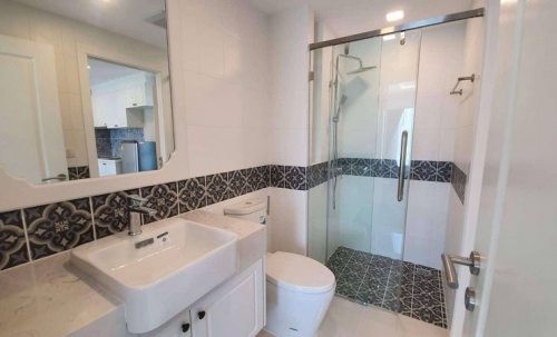 ขายพร้อมผู้เช่า The Orient Resort & Spa Pattaya เดอะ โอเรียน รีสอร์ท แอนด์ สปา พัทยา 1 ห้องนอน วิวเมือง (2)