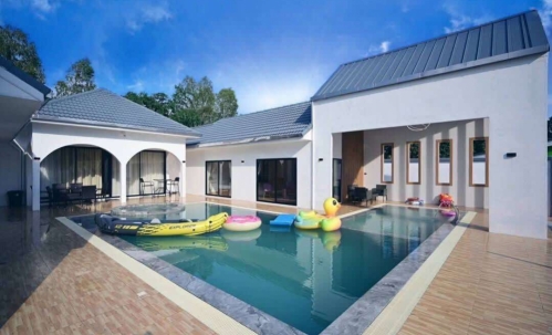 ขายพร้อมผู้เช่า Pool Villa 4 ห้องนอน ห้วยใหญ่ (3)