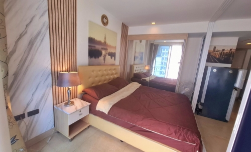 ให้เช่า The Cliff Pratumnak เดอะ คลิฟ พระตำหนัก 1 ห้องนอน วิวสระ