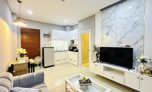 ขาย CC Condo Central Pattaya ซีซีคอนโด พัทยากลาง 1 ห้องนอน วิวสระ (2)