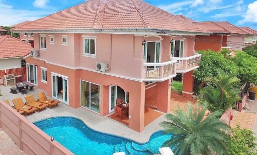 ให้เช่าพูลวิลล่า 4 ห้องนอน จอมเทียน