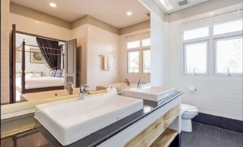 ปล่อยเช่ารายปี บ้าน Pool Villa 2 ชั้น พัทยา 5 ห้องนอน 5 ห้องน้ำ