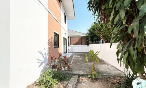 ขายบ้านแฝด 2 ชั้น 3 ห้องนอน 3 ห้องน้ำ บึงวรกิจ (1)