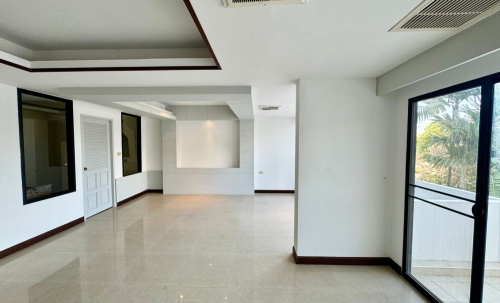 ขาย บ้าน 4 ชั้น 8 ห้องนอน 7 ห้องน้ำ จอมเทียน (2)