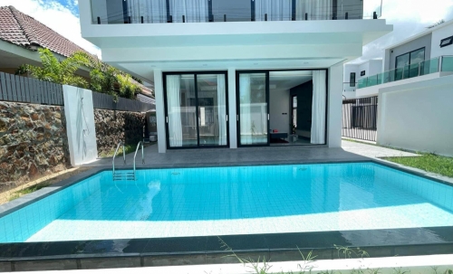 ให้เช่าพูลวิลล่า 3 ห้องนอน หนองปลาไหล