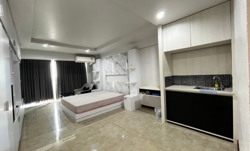 ให้เช่า Sombat Pattaya Condotel Pratumnak สมบัติ พัทยา คอนโดเทล พระตำหนัก Studio วิวทะเล