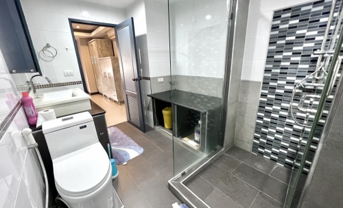 ขาย PKCP Tower Pattaya พีเคซีพี คอนโดมีเนียม พัทยา 3 ห้องนอน วิวสระ (2)