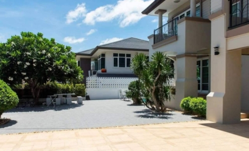 ขาย/ให้เช่า บ้าน Pool Villa เซ็นทรัลปาร์คฮิลล์ไซด์ (ทุ่งกลม-ตาลหมัน)